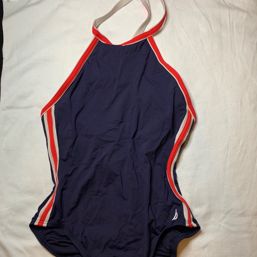 Nautica One piece⭐️